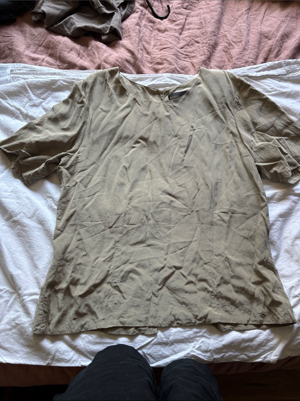 Classiques Entier Olive V-Neck Short Sleeve Top